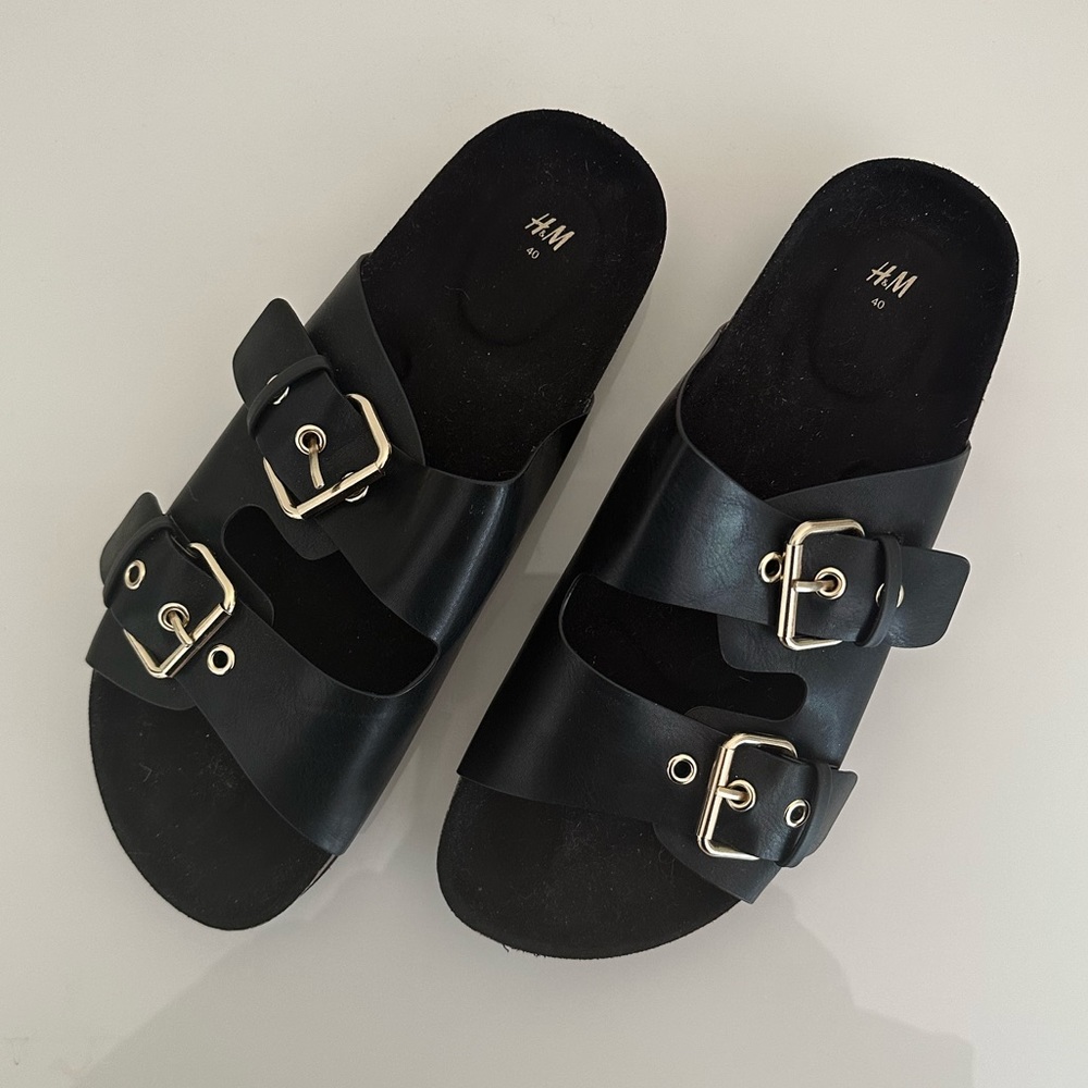 NEVER WORN Black Birkenstock Dupes with Gold Buckle
